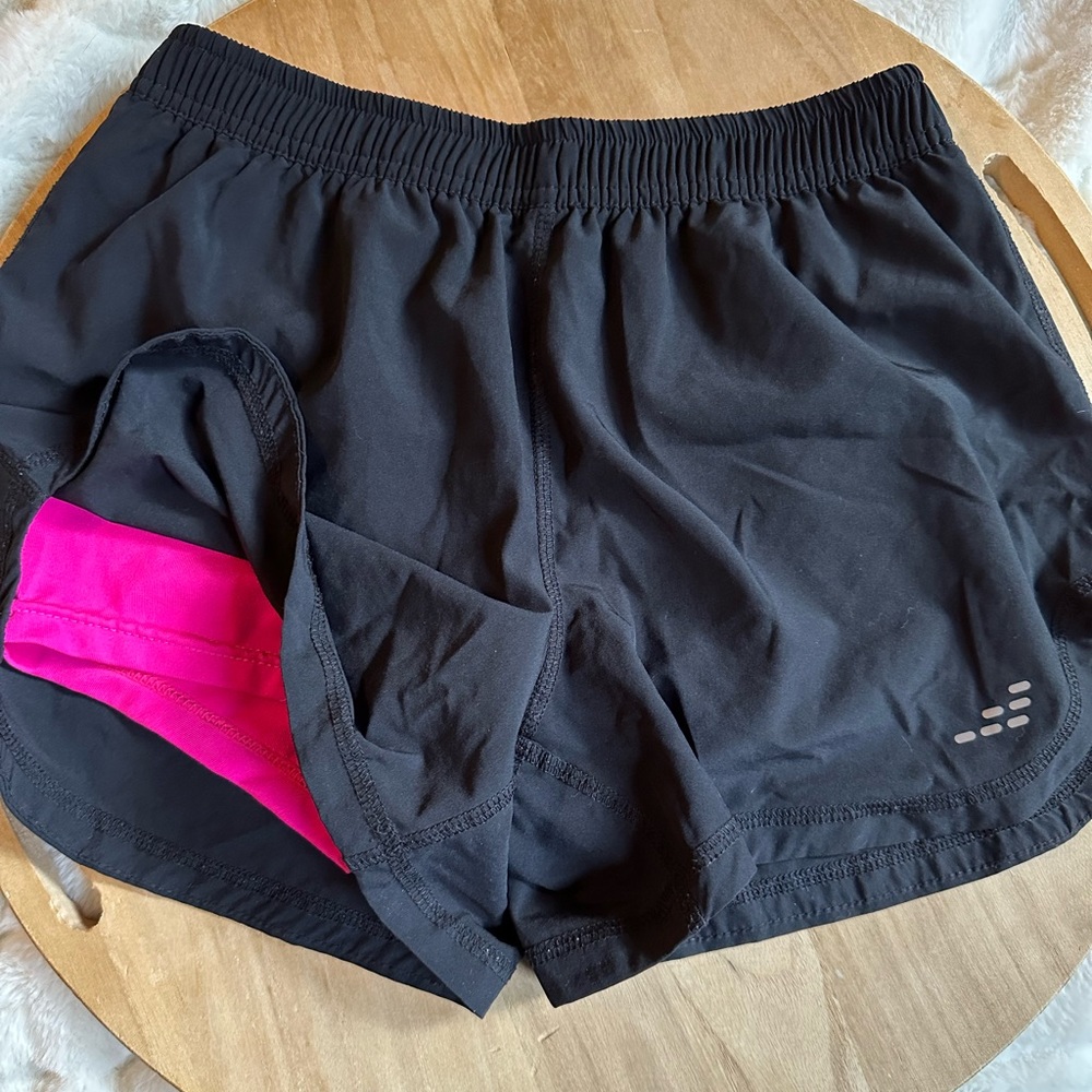 ATHLETIC SHORTS 💓 HOT PINK LINER!